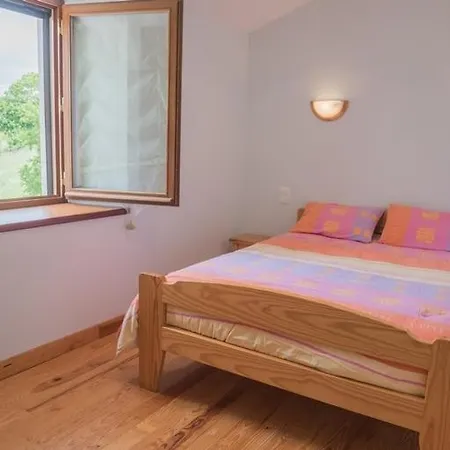 Holiday home De France 6 Personnes A Laumede Chanac
